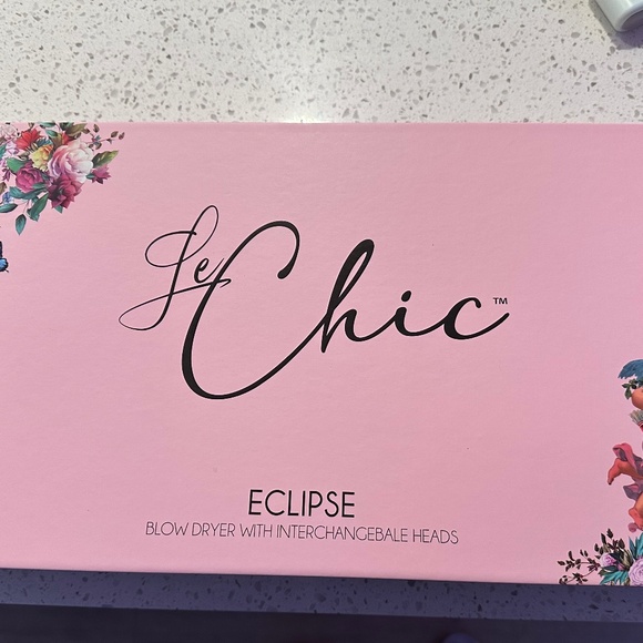 Le Chic Eclipse Blow Out Brush - Picture 1 of 5